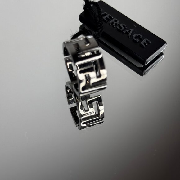 Ring - Picture 12 of 13